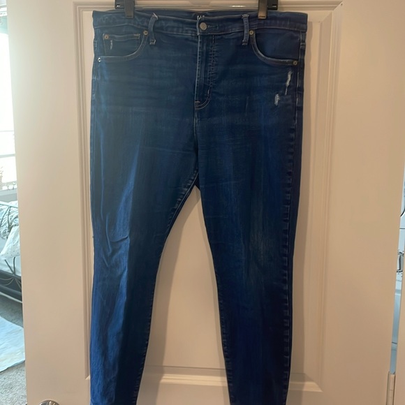 Gap Skinny Jeans - Picture 1 of 7